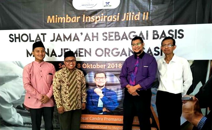 Sholat Jamaah based Management by GCP MM FEB Unair 8 Okt 2018 a